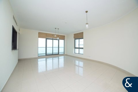 Купить квартиру в The Views, Дубай: 2 спальни, 145м², № 91602 - фото 2