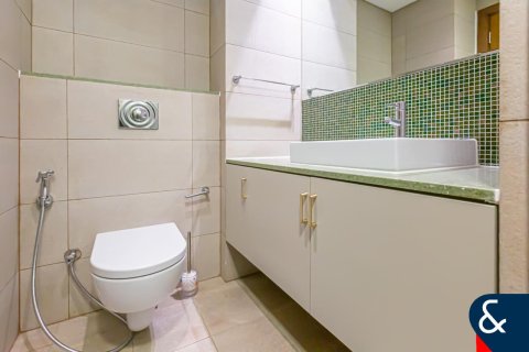 Apartment in Palm Jumeirah, Dubai 2 bedrooms, 173 sq.m. № 91605 - photo 9