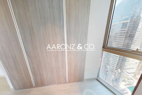 Купить квартиру в Джумейра Лейк Тауэрс, Дубай: 1 спальня, 117м², № 90878 - фото 7