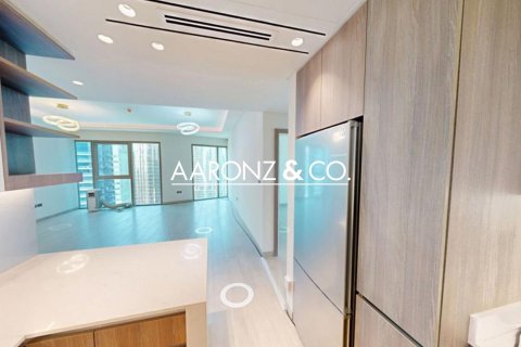 Купить квартиру в Джумейра Лейк Тауэрс, Дубай: 1 спальня, 117м², № 90878 - фото 5