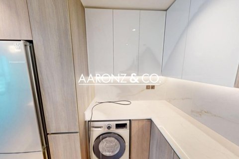 Купить квартиру в Джумейра Лейк Тауэрс, Дубай: 1 спальня, 117м², № 90878 - фото 11