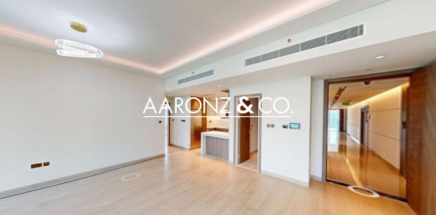Квартира в Джумейра Лейк Тауэрс, Дубай, 1 спальня, 117м², № 90878