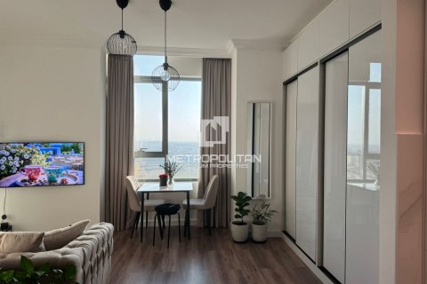 Apartment in Capital Bay, Business Bay, Dubai 47 sq.m. № 15115 - photo 4