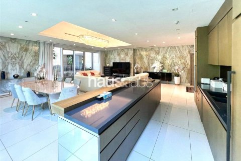 Apartment in Serenia Residences The Palm, Palm Jumeirah, Dubai 3 bedrooms, 486 sq.m. № 44619 - photo 3