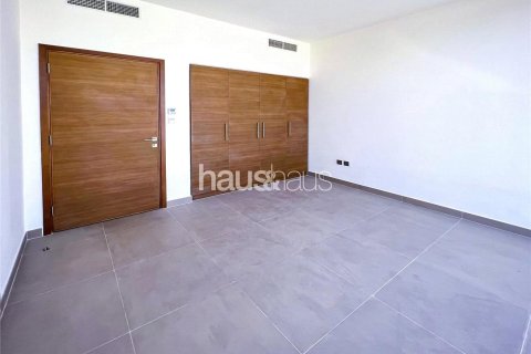 Villa in Sidra Villas, Dubai Hills Estate, Dubai 4 bedrooms, 325 sq.m. № 44620 - photo 14
