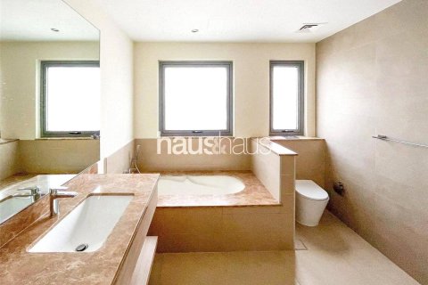 Villa in Sidra Villas, Dubai Hills Estate, Dubai 4 bedrooms, 325 sq.m. № 44620 - photo 13