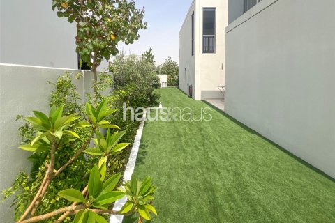 Villa in Sidra Villas, Dubai Hills Estate, Dubai 4 bedrooms, 325 sq.m. № 44620 - photo 18