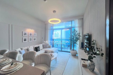Apartamento en Jumeirah Lake Towers, Dubai, 1 dormitorio, 70 m², № 4393 - foto 2