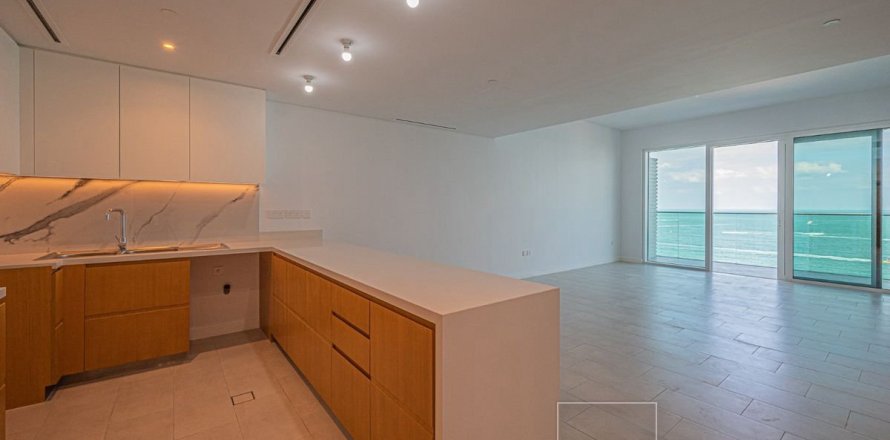 Appartement à Dubai, 2 chambres, 129 m², № 4401