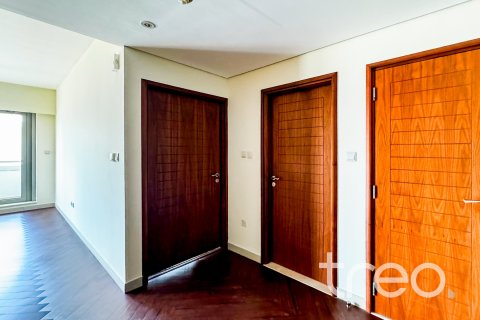 Снять в аренду квартиру в Бурдж-Халифе, Дубай: 1 спальня, 71.26м², № 120113 - фото 5
