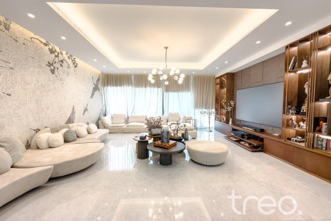 Villa in Al Barari, Dubai 4 bedrooms, 650.97 sq.m. № 120116 - photo 20