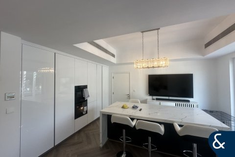 Villa in Arabian Ranches, Dubai 4 bedrooms, 321 sq.m. № 98911 - photo 5