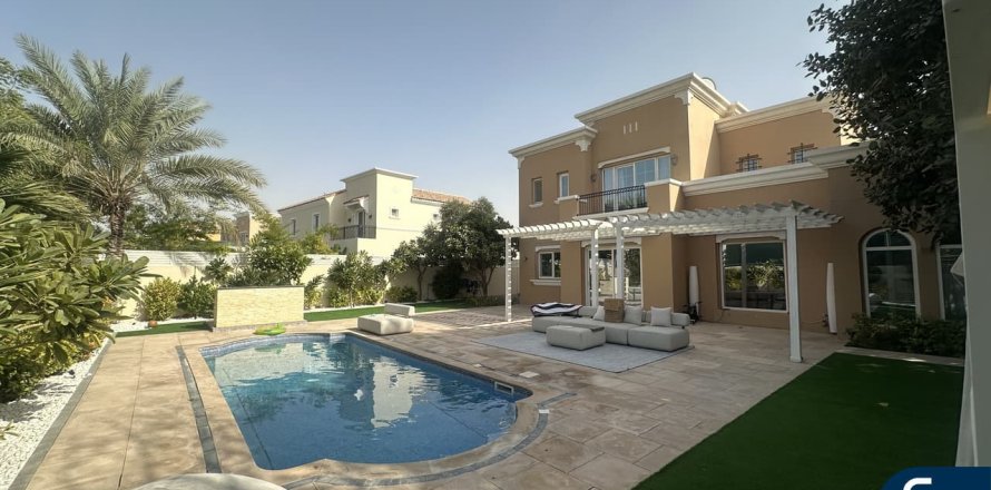 Villa in Arabian Ranches, Dubai 4 bedrooms, 321 sq.m. № 98911