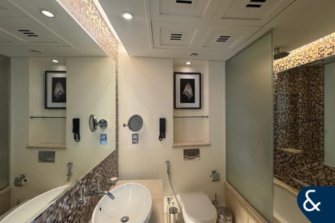 Apartment in Downtown Dubai (Downtown Burj Dubai), Dubai 1 bedroom, 82 sq.m. № 98909 - photo 15