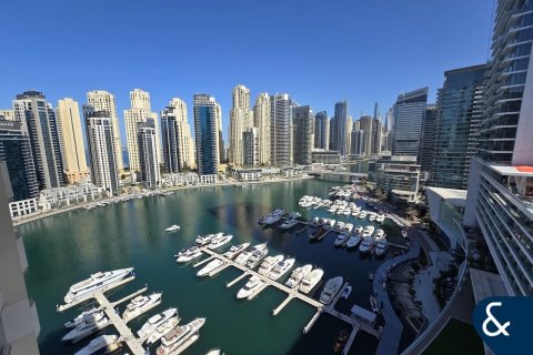 Apartment in Dubai Marina, Dubai 2 bedrooms, 159 sq.m. № 98913 - photo 15