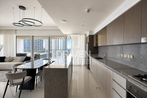 Apartamento en EMAAR Beachfront, Dubai Harbour, Dubai, 2 dormitorios, 159.42 m², № 134455 - foto 8