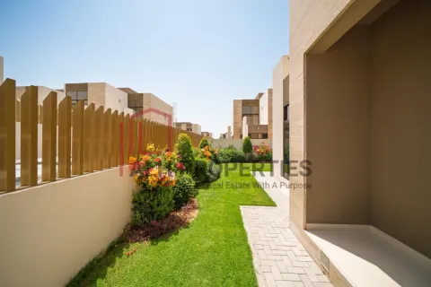 Снять в аренду таунхаус в District 11, Мохаммед Бин Рашид Сити, Дубай: 4 спальни, 260м², № 93285 - фото 20