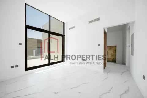 Снять в аренду таунхаус в District 11, Мохаммед Бин Рашид Сити, Дубай: 4 спальни, 260м², № 93285 - фото 7