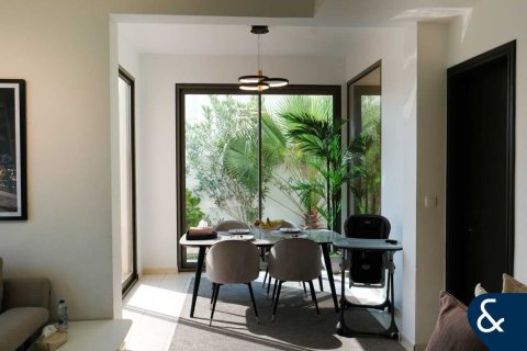 Villa en Mira Oasis, Reem, Dubai, 4 dormitorios, 276 m², № 76031 - foto 4