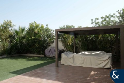 Villa en Mira Oasis, Reem, Dubai, 4 dormitorios, 276 m², № 76031 - foto 8