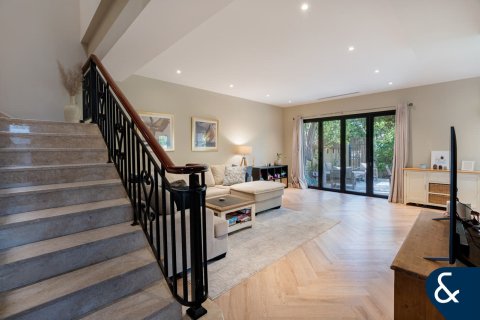 Villa in Palmera, Arabian Ranches, Dubai 3 bedrooms, 206 sq.m. № 76020 - photo 1