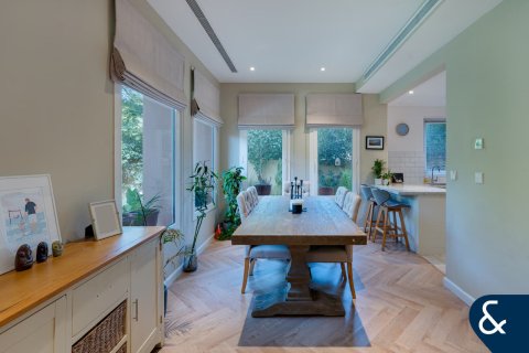 Villa in Palmera, Arabian Ranches, Dubai 3 bedrooms, 206 sq.m. № 76020 - photo 4