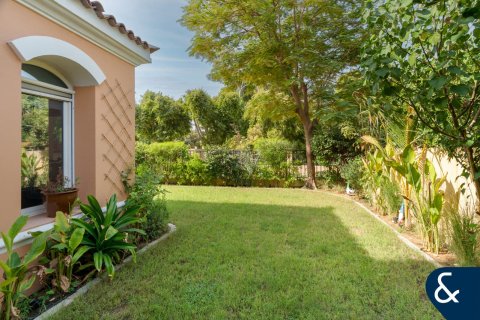 Villa in Palmera, Arabian Ranches, Dubai 3 bedrooms, 206 sq.m. № 76020 - photo 24