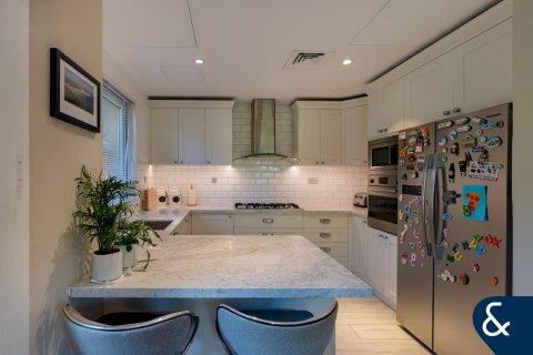 Villa in Palmera, Arabian Ranches, Dubai 3 bedrooms, 206 sq.m. № 76020 - photo 7