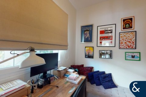 فيلا في The Springs, دبي 3 غرف نوم, 210 م² رقم 76029 - صورة 10