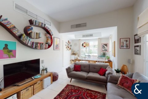 فيلا في The Springs, دبي 3 غرف نوم, 210 م² رقم 76029 - صورة 4