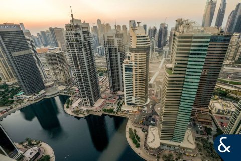 Apartment in Jumeirah Lake Towers, Dubai 4 bedrooms, 573 sq.m. № 76018 - photo 16