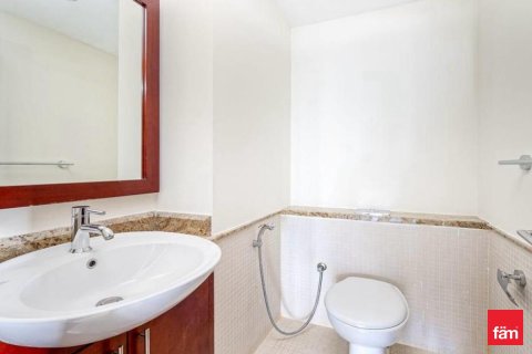 Купить квартиру в Даунтаун Дубай (Даунтаун Бурдж Дубай), Дубай: 2 спальни, 138.5м², № 69655 - фото 10