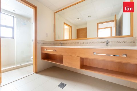 Townhouse in Reem, Dubai 3 bedrooms, 216 sq.m. № 69653 - photo 12