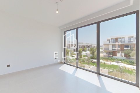 Villa in Aura, Tilal Al Ghaf, Dubai 4 bedrooms № 37212 - photo 8