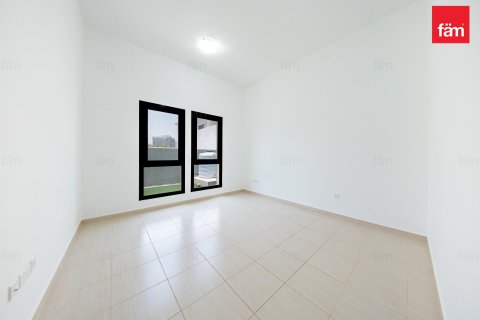 Villa en Al Barsha, Dubai, 5 dormitorios, 929 m², № 139083 - foto 2