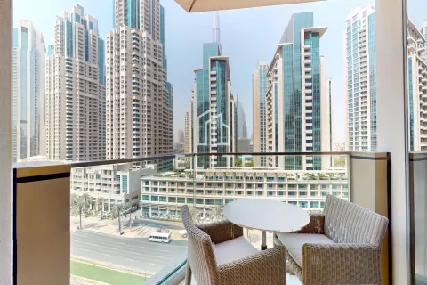 Apartment in Vida Residence Downtown, Downtown Dubai (Downtown Burj Dubai), Dubai 3 bedrooms, 187 sq.m. № 55280 - photo 1