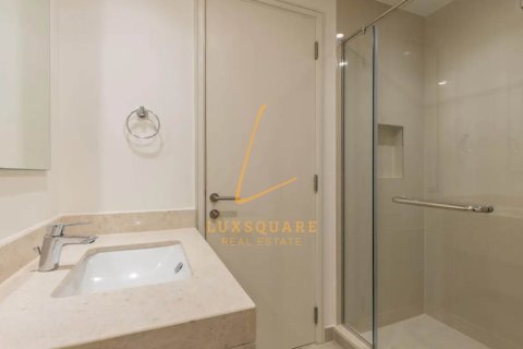 Villa in Dubai Hills Estate, Dubai 3 bedrooms, 195 sq.m. № 89815 - photo 15