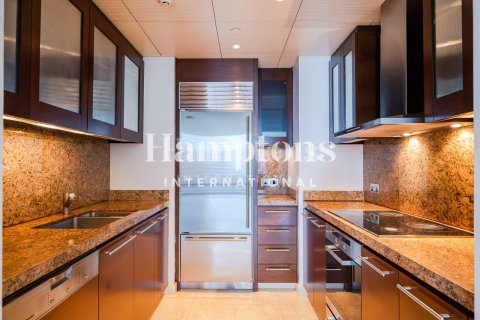 Appartement à Burj Khalifa, Dubai, 1 chambre, 102.37910600 m², № 113407 - photo 3