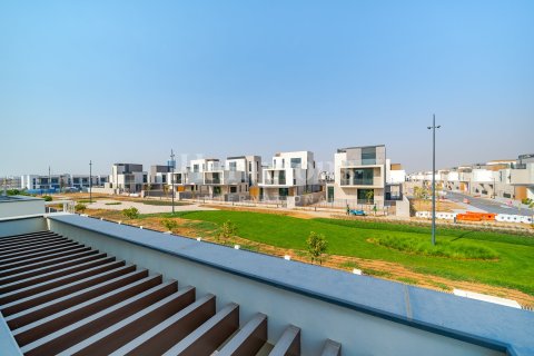 Villa en Arabian Ranches 3, Dubai, 4 dormitorios, 380.62359100 m², № 63688 - foto 25