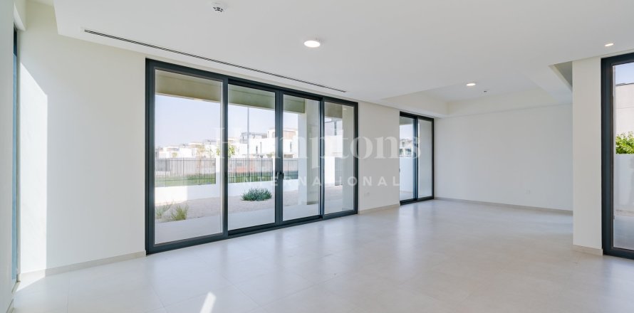 Villa en Arabian Ranches 3, Dubai, 4 dormitorios, 380.624 m², № 63688