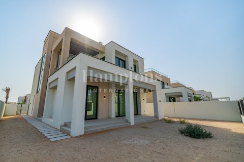 Villa en Arabian Ranches 3, Dubai, 4 dormitorios, 380.62359100 m², № 63688 - foto 10