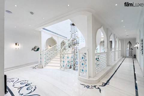 Villa in Dubai Hills Estate, Dubai 5 bedrooms, 1063.7 sq.m. № 70402 - photo 7