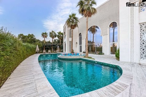 Villa in Dubai Hills Estate, Dubai 5 bedrooms, 1063.7 sq.m. № 70402 - photo 1