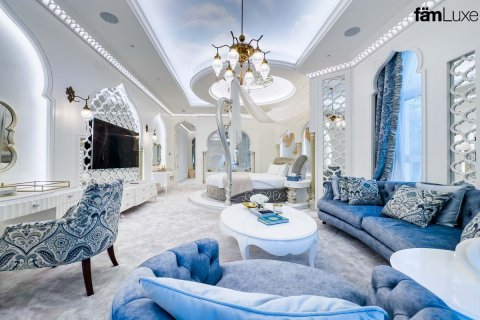 Villa in Dubai Hills Estate, Dubai 5 bedrooms, 1063.7 sq.m. № 70402 - photo 3