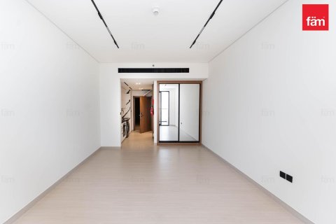 Apartment in Business Bay, Dubai 50.6 sq.m. № 70400 - photo 3