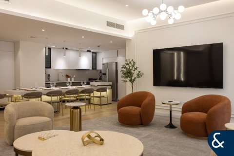 Купить квартиру в Sadaf, Джумейра Бич Резиденс, Дубай: 3 спальни, 179м², № 88592 - фото 3