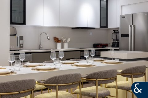 Купить квартиру в Sadaf, Джумейра Бич Резиденс, Дубай: 3 спальни, 179м², № 88592 - фото 27