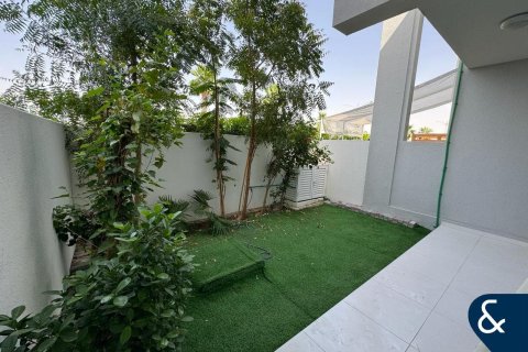 Townhouse in DAMAC Hills (Akoya by DAMAC), Dubai 3 bedrooms, 116 sq.m. № 76586 - photo 9