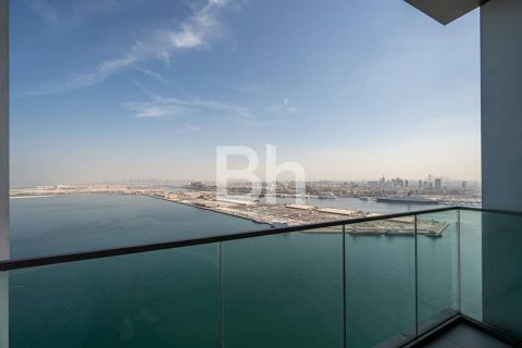 Apartment in Dubai 2 bedrooms, 130 sq.m. № 21285 - photo 1