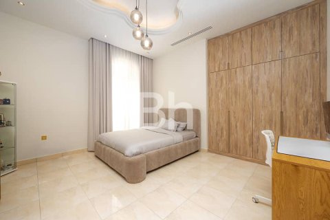 Villa en Dubai, 7 dormitorios, 1073 m², № 21286 - foto 20